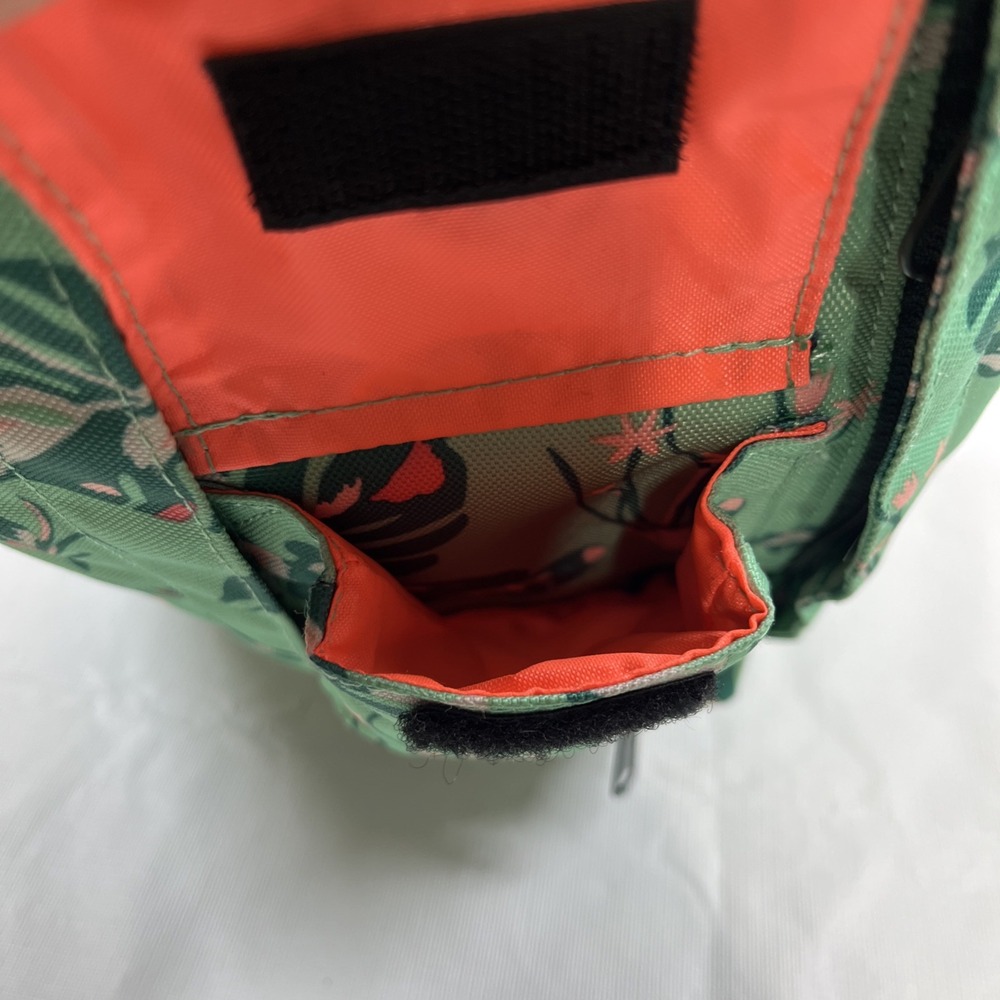 Kavu Rope Sack Leaf Print Nylon Sling Backpack Boho Outdoors Hiking Bag Casual - Picture 7 of 16